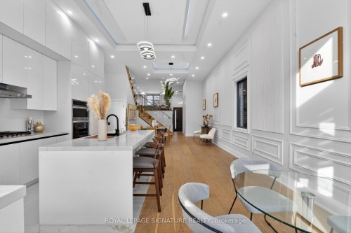 245 Ferris Road, Toronto, ON - Indoor Photo Showing Kitchen With Upgraded Kitchen