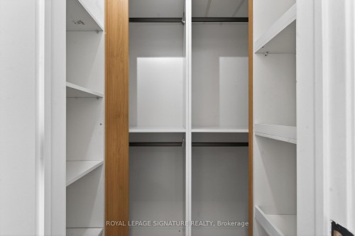 245 Ferris Road, Toronto, ON - Indoor Photo Showing Other Room