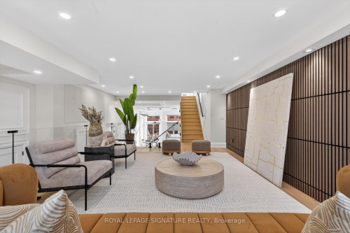 245 Ferris Road, Toronto, ON - Indoor