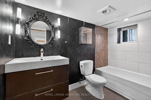 3 Wanstead Avenue, Toronto, ON - Indoor Photo Showing Bathroom