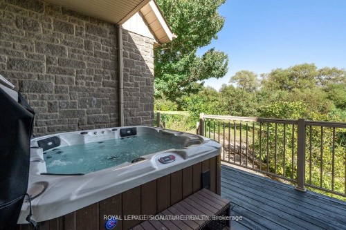 46 Stapleton Road, Prince Edward County, ON 