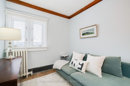 1089 Mt Pleasant Road, Toronto, ON 