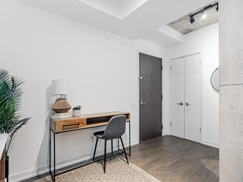 418-560 King Street W, Toronto, ON - Indoor Photo Showing Office