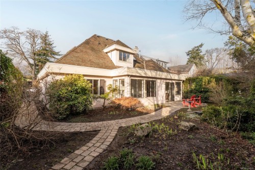 1393 Monterey Ave, Oak Bay, BC 