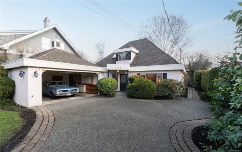1393 Monterey Ave, Oak Bay, BC 