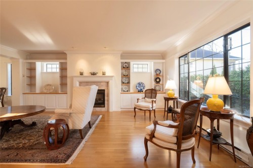 1393 Monterey Ave, Oak Bay, BC 