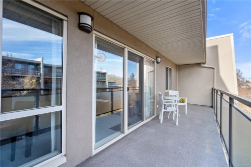309-1419 Stadacona Ave, Victoria, BC - Outdoor With Balcony With Exterior