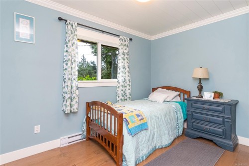 5410 Matson Rd, Ladysmith, BC 