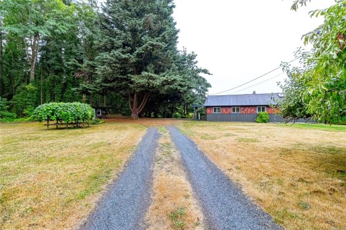 5410 Matson Rd, Ladysmith, BC 