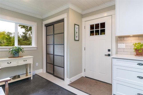 5410 Matson Rd, Ladysmith, BC 