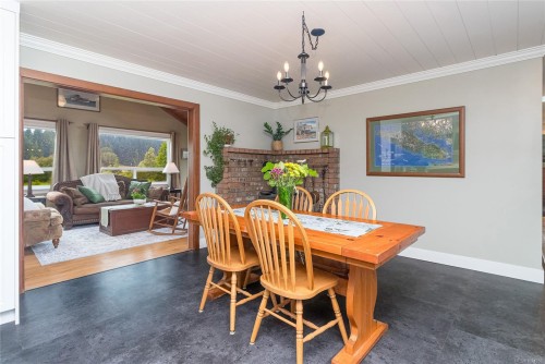 5410 Matson Rd, Ladysmith, BC 