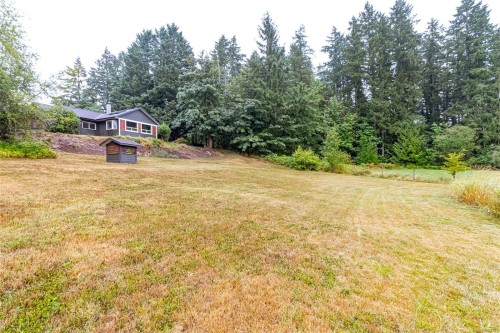 5410 Matson Rd, Ladysmith, BC 