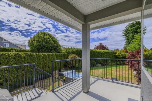 1112 Aery View Way, Parksville, BC 