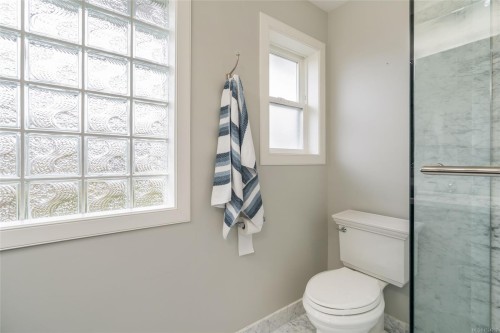 1112 Aery View Way, Parksville, BC 