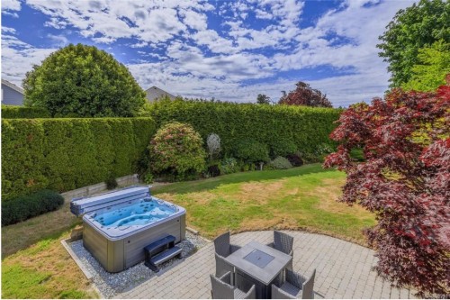 1112 Aery View Way, Parksville, BC 