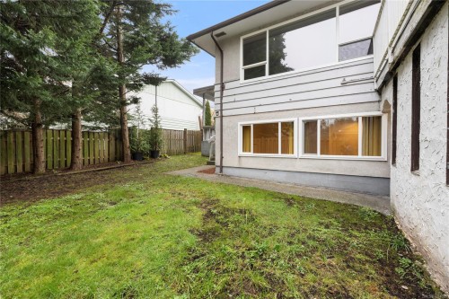 1114 Thunderbird Dr, Nanaimo, BC 