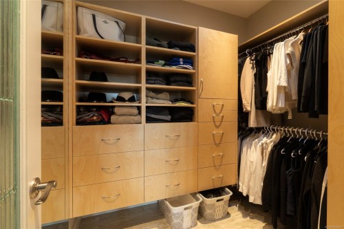 7342 Lakefront Pl, Lake Cowichan, BC 