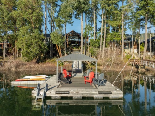 7342 Lakefront Pl, Lake Cowichan, BC 