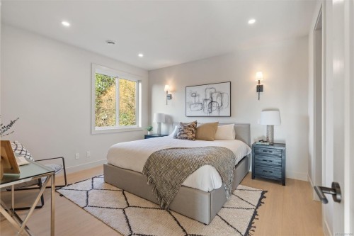 2-588 Whiteside St, Saanich, BC 