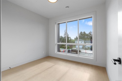 2-588 Whiteside St, Saanich, BC 