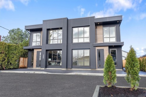 2-588 Whiteside St, Saanich, BC 