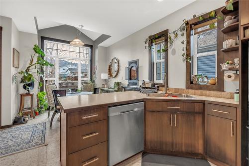 102-653 Papineau Street, Penticton, BC - Indoor Photo Showing Kitchen With Double Sink