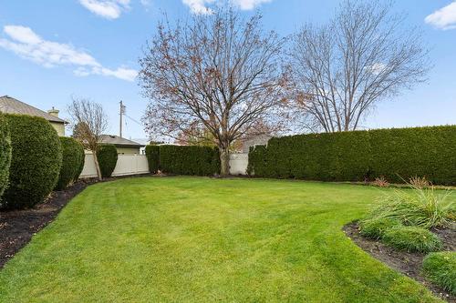 833 Springwood Court, Kelowna, BC - Outdoor