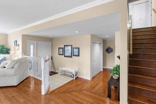 833 Springwood Court, Kelowna, BC - Indoor Photo Showing Other Room