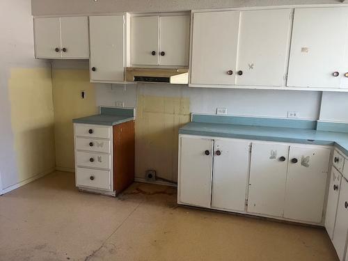 2166 Aberdeen Street, Kelowna, BC - Indoor