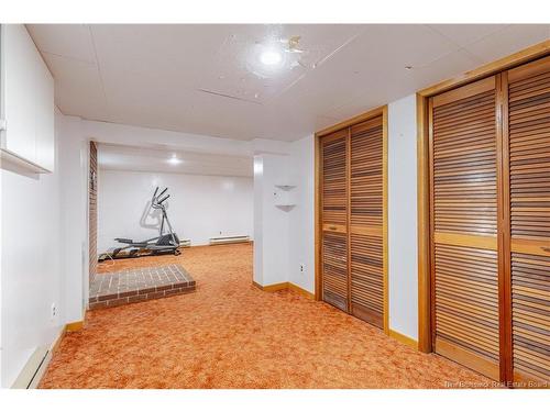 21 Westwood Dr, Fredericton, NB 