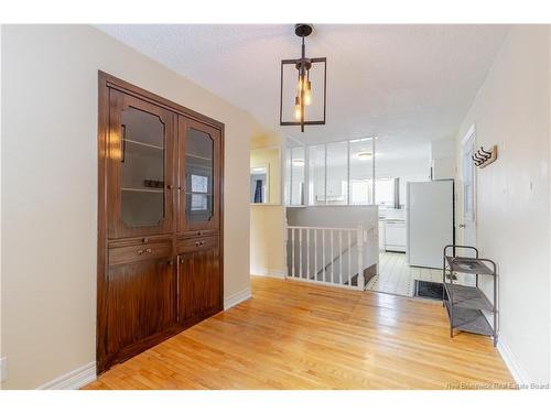 21 Westwood Dr, Fredericton, NB 