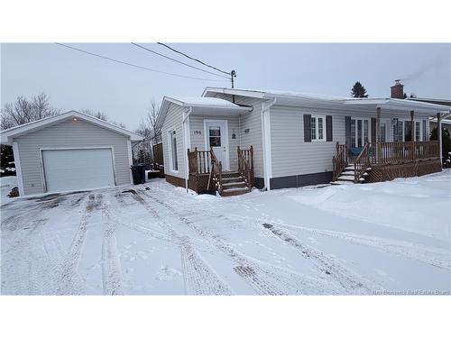 196 Caswell St, Grand Falls, NB 