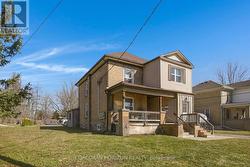 17 SHAW AVENUE W  Cambridge, ON N3C 1E3