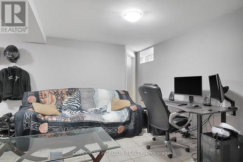 17 Shaw Avenue W, Cambridge, ON - Indoor Photo Showing Office