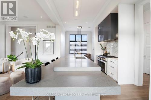 31 Reid Court, Puslinch, ON - Indoor Photo Showing Other Room