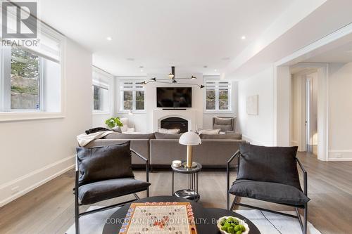 31 Reid Court, Puslinch, ON - Indoor