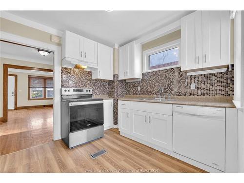 1006 Pillette, Windsor, ON 