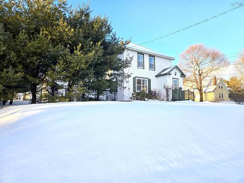 34 Dale Street, Amherst, NS 