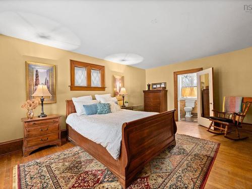 1950 Connaught Avenue, Halifax, NS 