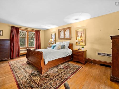 1950 Connaught Avenue, Halifax, NS 