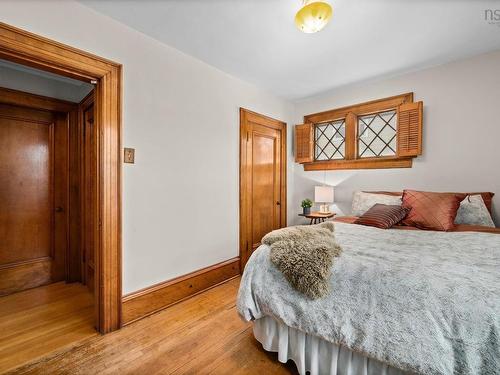 1950 Connaught Avenue, Halifax, NS 