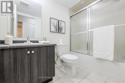 70 - 2315 Sheppard Avenue W, Toronto, ON - Indoor Photo Showing Bathroom