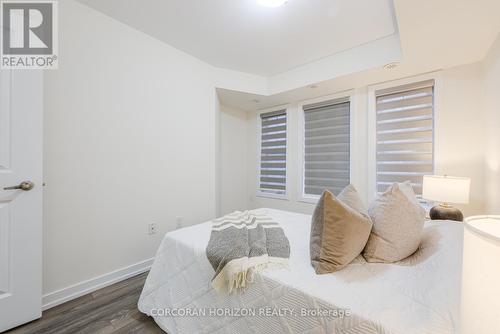70 - 2315 Sheppard Avenue W, Toronto, ON - Indoor Photo Showing Bedroom