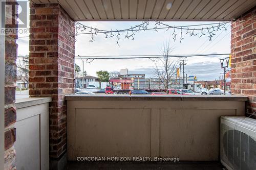 70 - 2315 Sheppard Avenue W, Toronto, ON - Outdoor