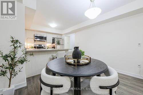 70 - 2315 Sheppard Avenue W, Toronto, ON - Indoor Photo Showing Dining Room