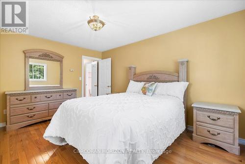 312 Harvie Road, Barrie, ON - Indoor Photo Showing Bedroom
