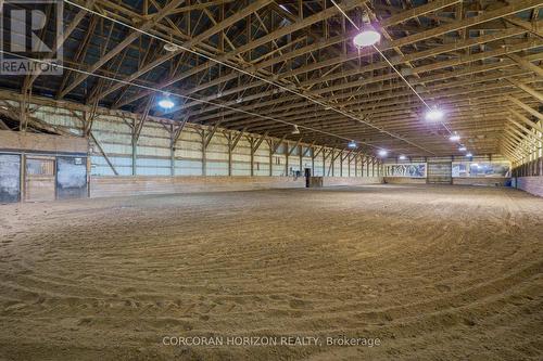 1374 5Th Concession Road W, Hamilton, ON 