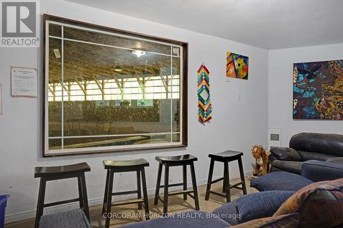 1374 5Th Concession Road W, Hamilton, ON 