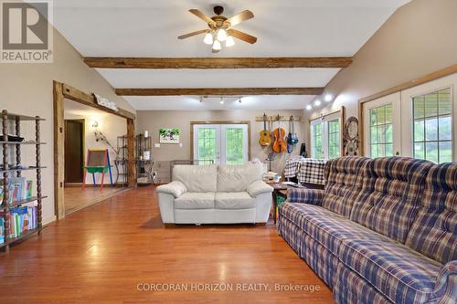 1374 5Th Concession Road W, Hamilton, ON 