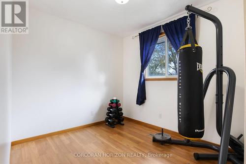 43 Middleton Street, Cambridge, ON - Indoor